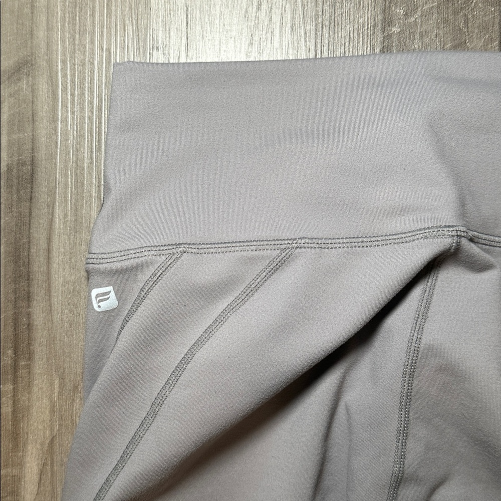 Fabletics Mesh Power Performance Legging - Medium - image 4